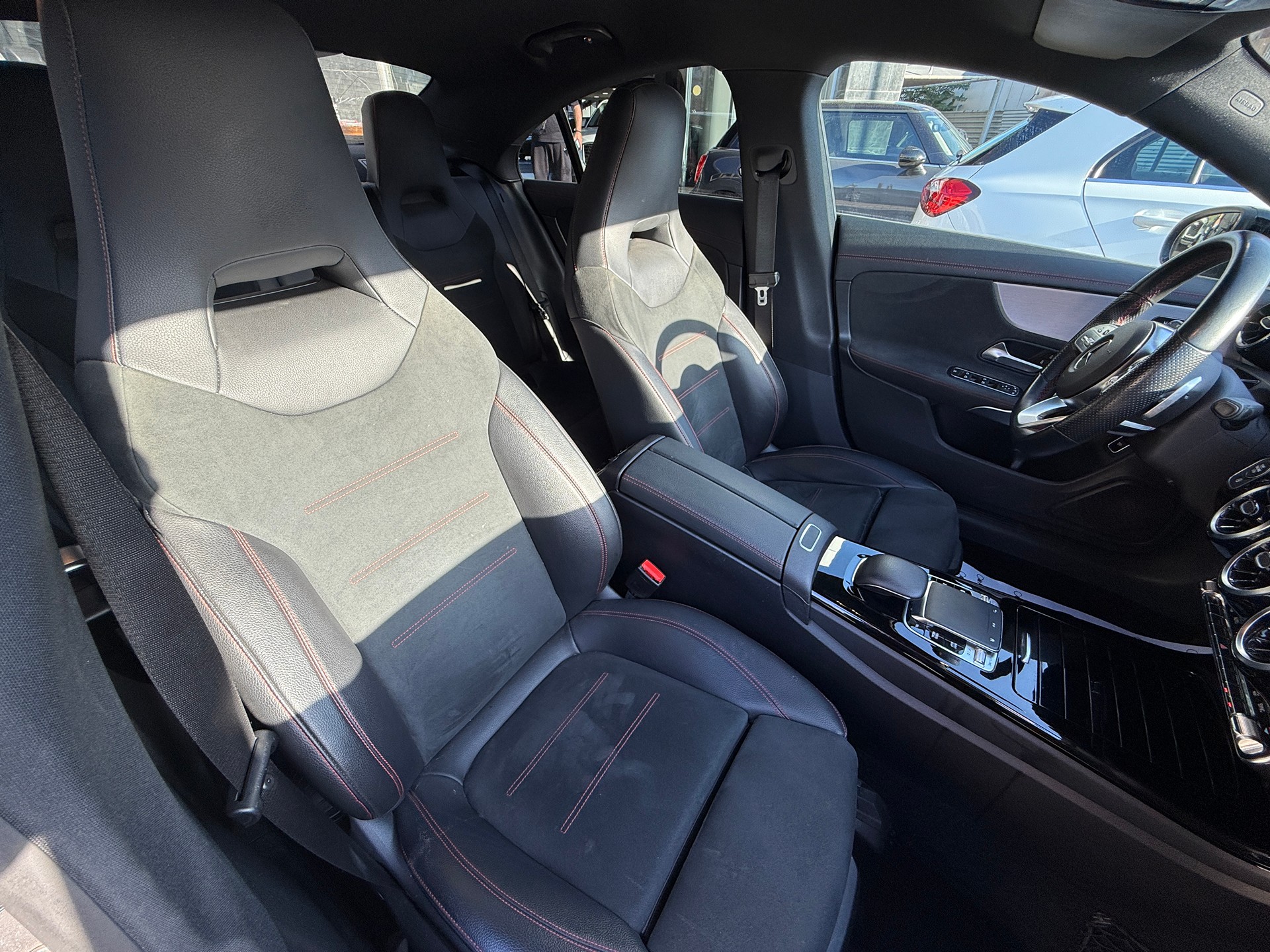 Mercedes-Benz CLA 180 2019 AMG LINE