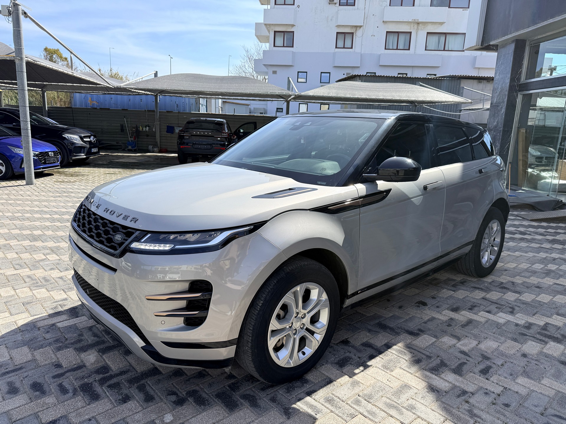 Land Rover Range Rover Evoque 2019 R-DYNAMIC P250