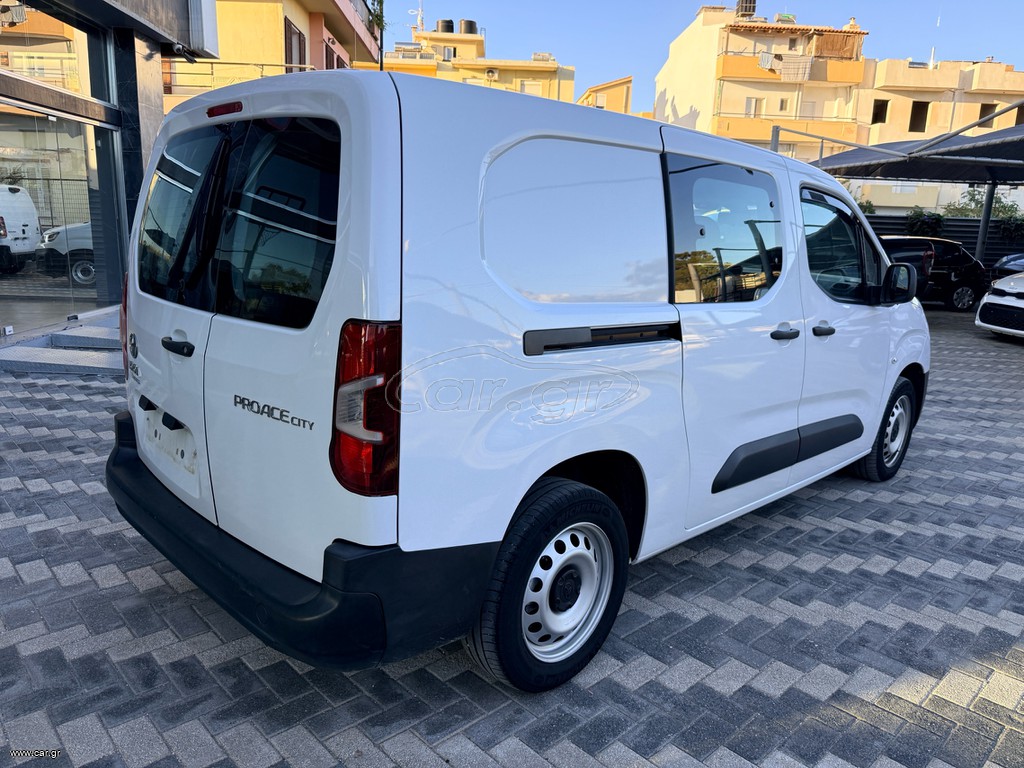 Toyota PROACE CITY 2024 5 ΘΕΣΕΙΣ, επαγγελματικό