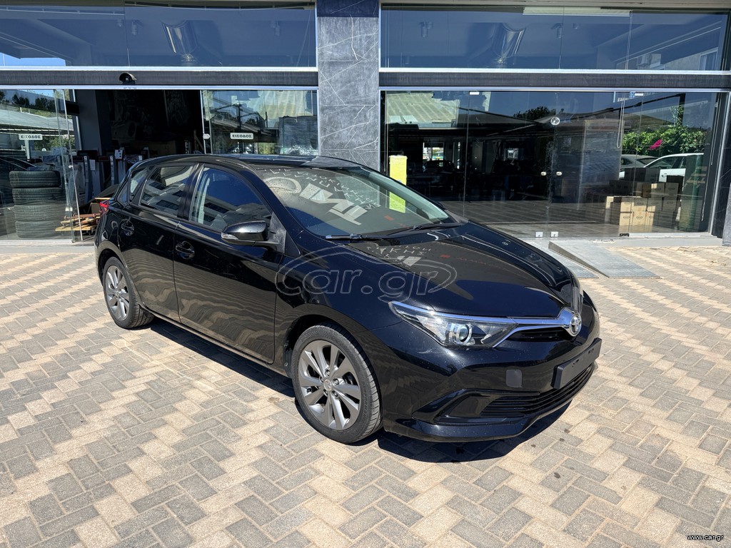 Toyota Auris 2016