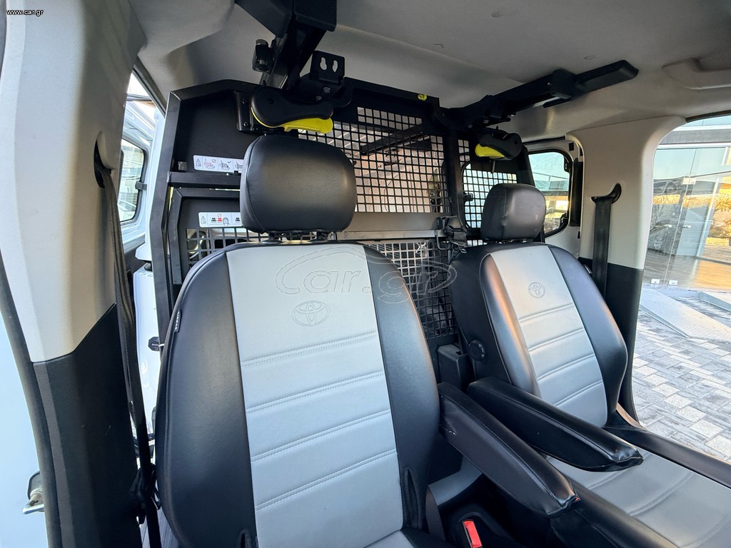 Toyota PROACE CITY 2024 5 ΘΕΣΕΙΣ, επαγγελματικό