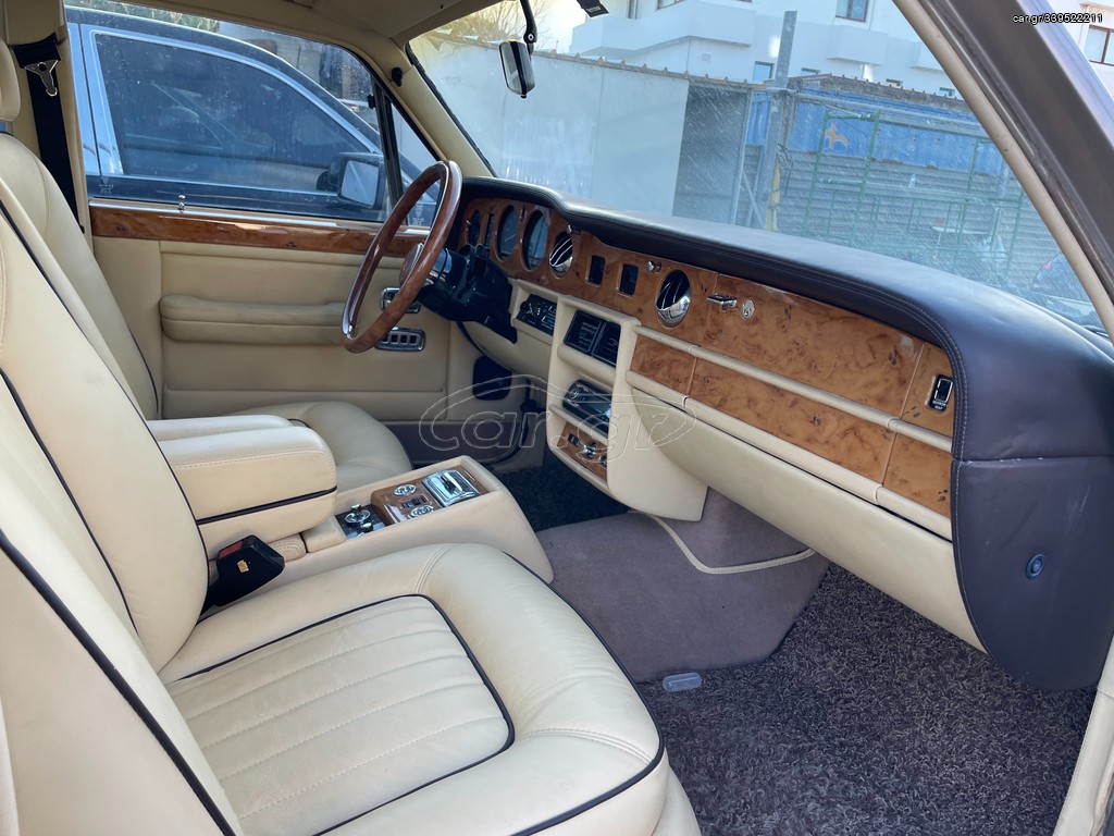 Rolls Royce Silver Shadow 1985 silver Spirit