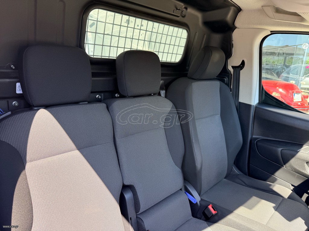 Citroen 2021 Berlingo M 1.2 PureTech, 3 seats, CarPoint