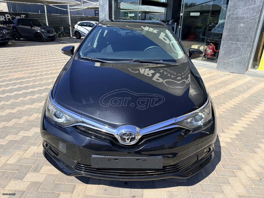 Toyota Auris 2016
