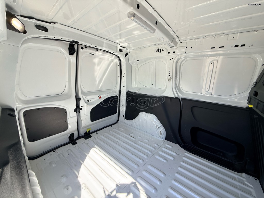Citroen 2021 Berlingo M 1.2 PureTech, 3 seats, CarPoint