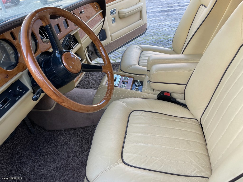 Rolls Royce Silver Shadow 1985 silver Spirit